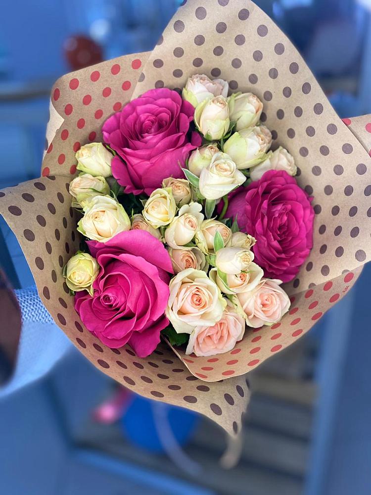 Букет цветов из: Розы в Птичьем