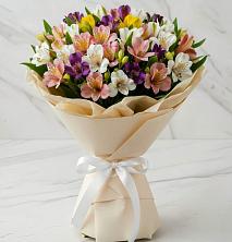 Букет цветов из:  Альстромерии в Птичьем