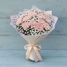 Букет цветов из:  Гвоздики #REPLACE_PRED# Птичьем