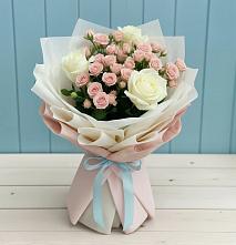 Букет цветов из:  Розы #REPLACE_PRED# Птичьем