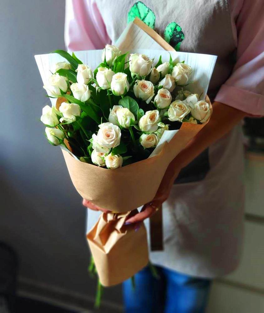 Букет цветов из: Розы в Птичьем