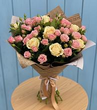 Букет цветов из:  Розы в Птичьем