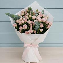 Букет цветов из:  Розы в Птичьем