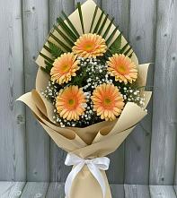 Букет цветов из:  Герберы #REPLACE_PRED# Птичьем