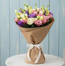 Букет цветов из:  Лизиантусы в Птичьем