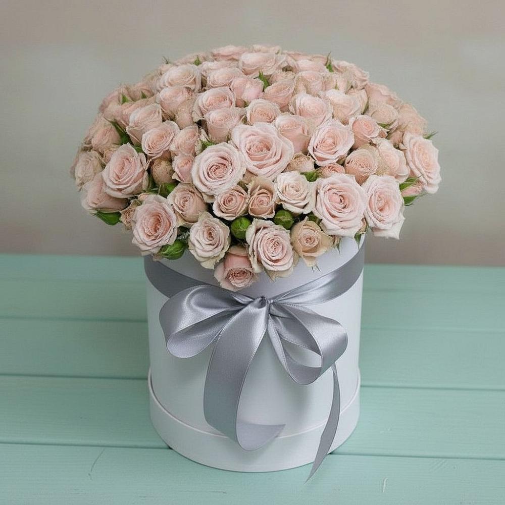 Цветочная композиция из Розы в шляпной коробке в Птичьем