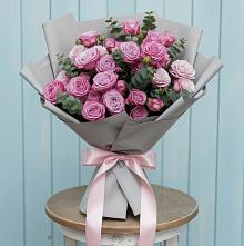 Букет цветов из:  Розы в Птичьем